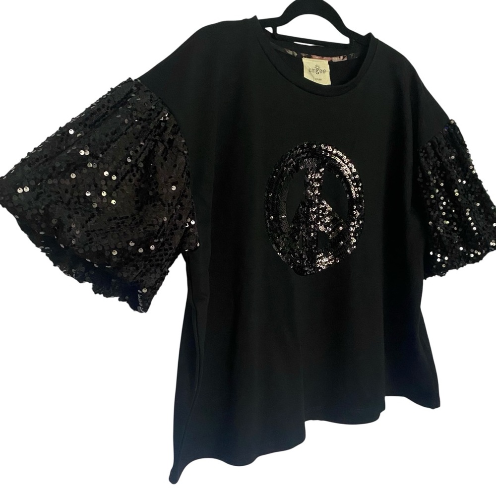 Umgee Black Short Sleeve Sequin Peace Sign Tee - Picture 2 of 7